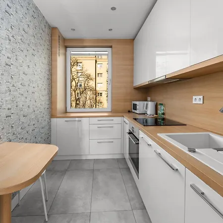 Nowa Huta Charming By Bookinghost Appartement