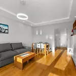 Nowa Huta Charming By Bookinghost Apartment
