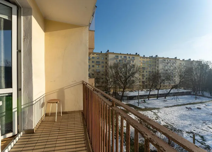 Nowa Huta Charming By Bookinghost Apartment *
